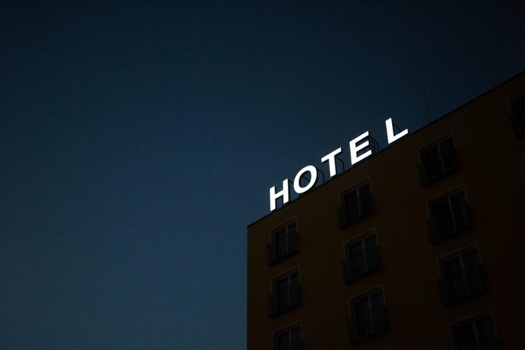 Votra-HotelOrganization
